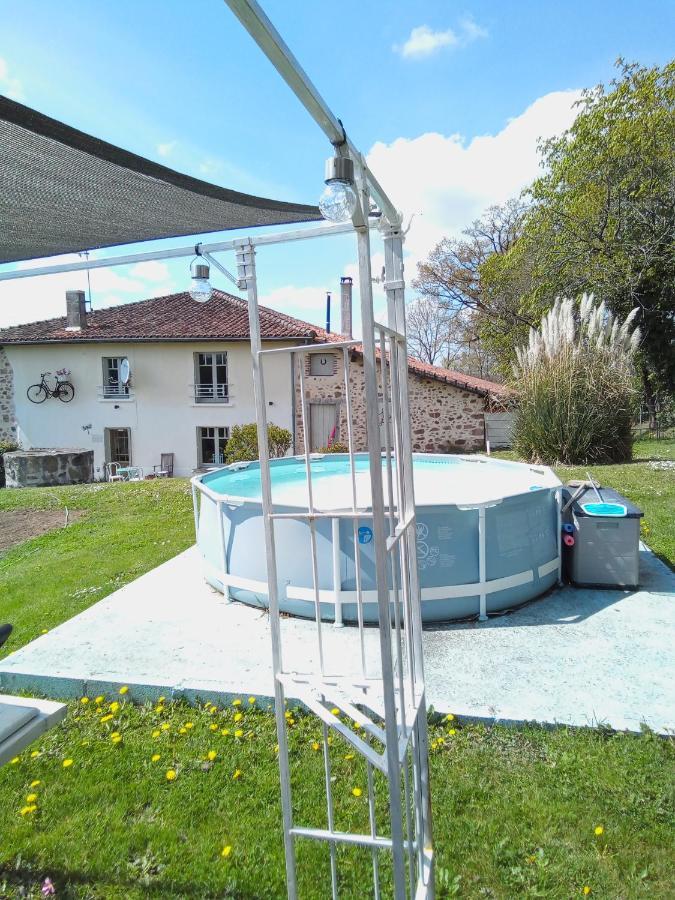 Les Outres Villa Chabrac Exterior foto